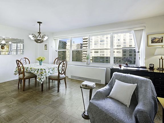 3rd image of 150 W End Ave APT 22H