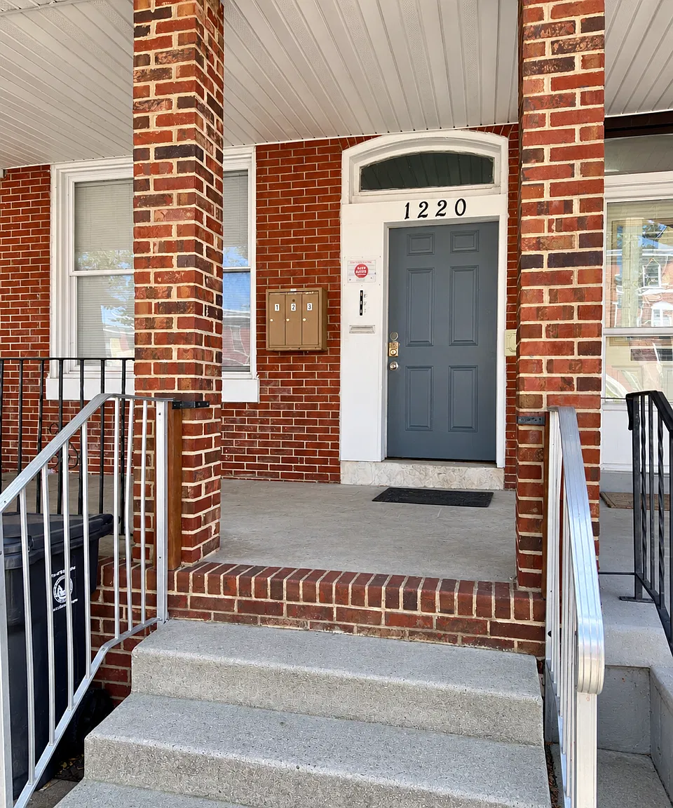 1 bed, $1,050 — Photo 1