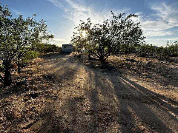 8574 S Cover View Rd, Tucson, AZ 85736