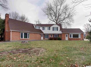 1811 York Ln, Quincy, IL 62301