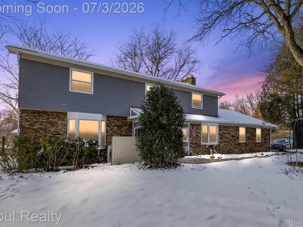 8855 Gross Rd, Dexter, MI 48130