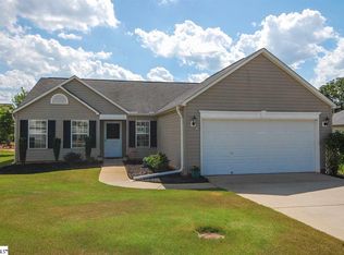 207 Night Heron Dr, Simpsonville, SC 29680