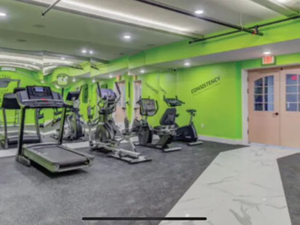 311 Sip Avenue image 15 of 61