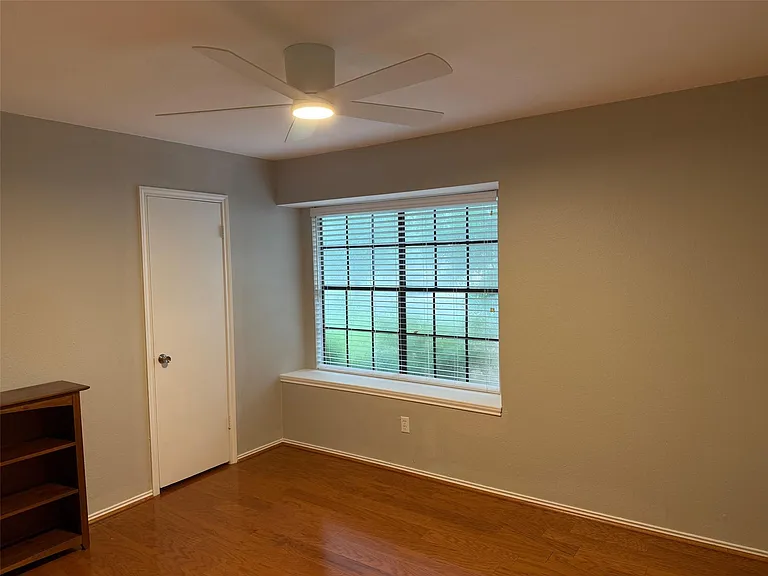 9703 Willers Way — Photo 8