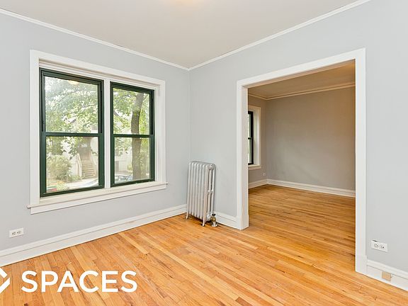 4th image of 1148 W Lill Ave #Unt3