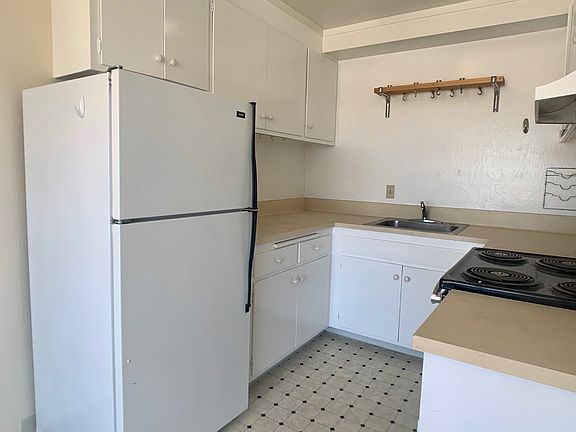 4th image of 1158 Page St APT 11