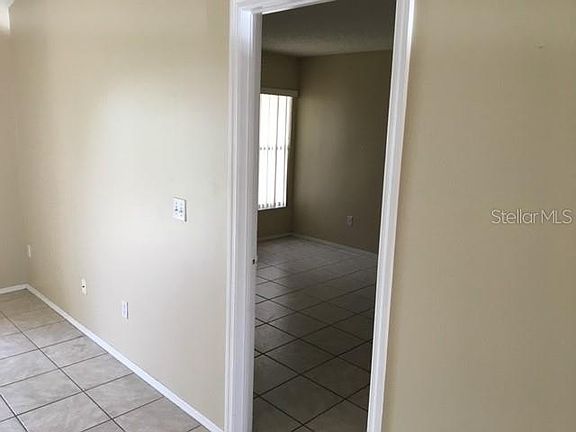 5th image of 3241 Sandy Shore Ln