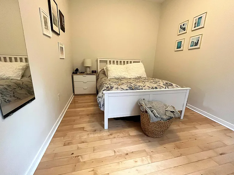 317 S 6th St #1R — Photo 7