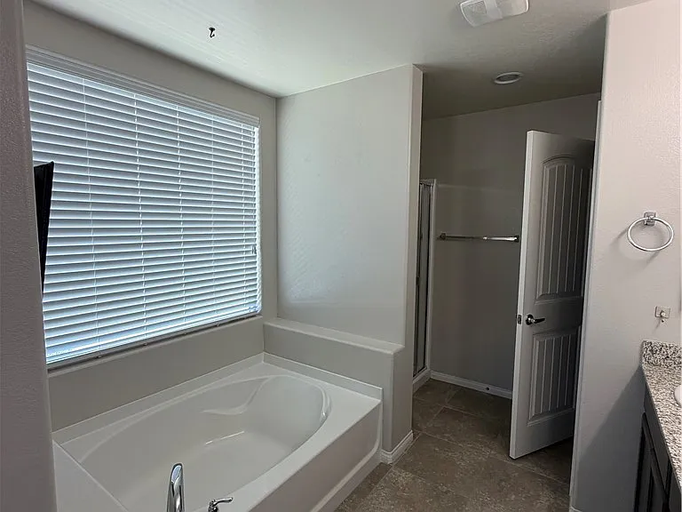 8910 Bucco Reef Ave — Photo 39