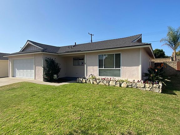 2nd image of 261 Mackay Ave