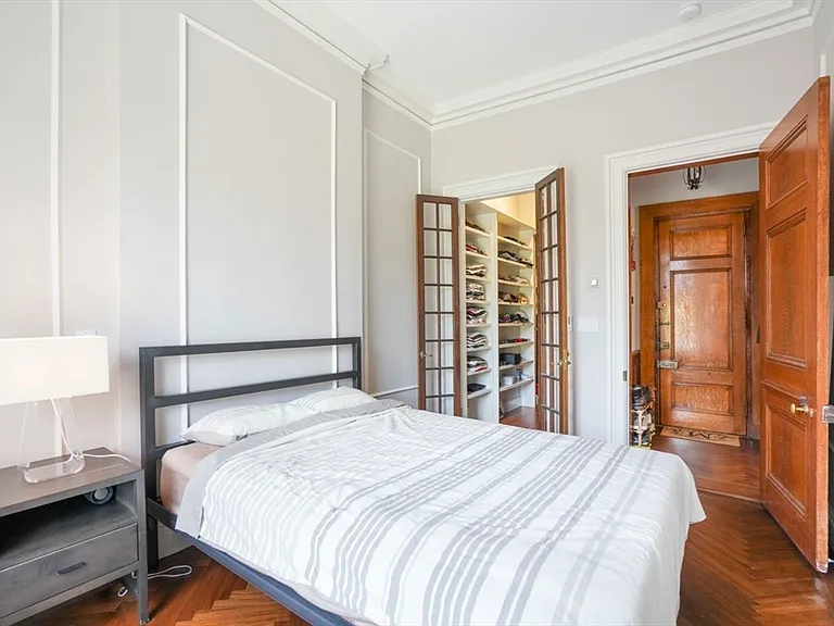 334 Beacon St #6 — Photo 10