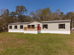 112 Buckskin Dr, Florahome, FL 32140