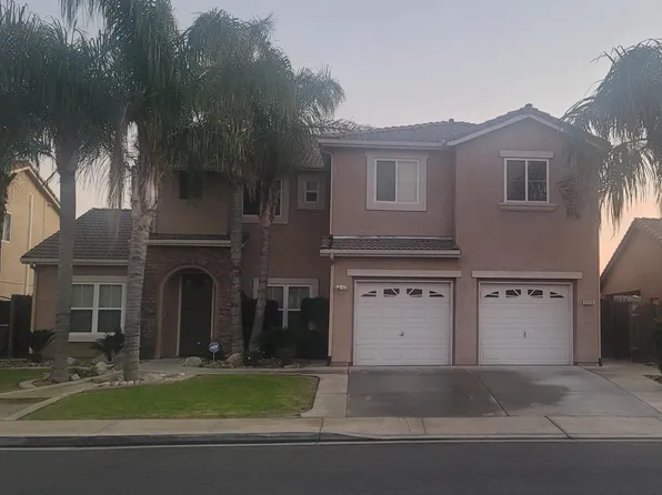 2226 Via Tuscania Ave, Delano, CA 93215