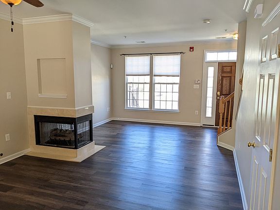 3rd image of 6509 Wiltshire Dr Unit L