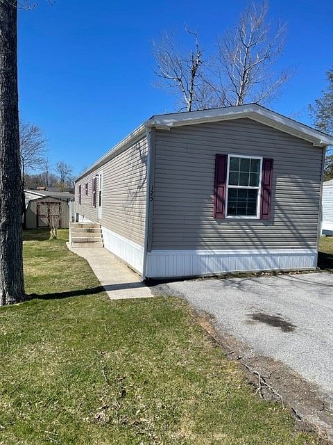 Exterior Image-0-Eagle River 125E Laurel Woods