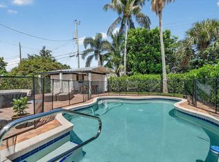 322 Cornell Dr, Lake Worth, FL 33460