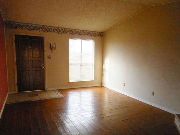 3rd image of 7201 Sparkle Sea Dr APT K