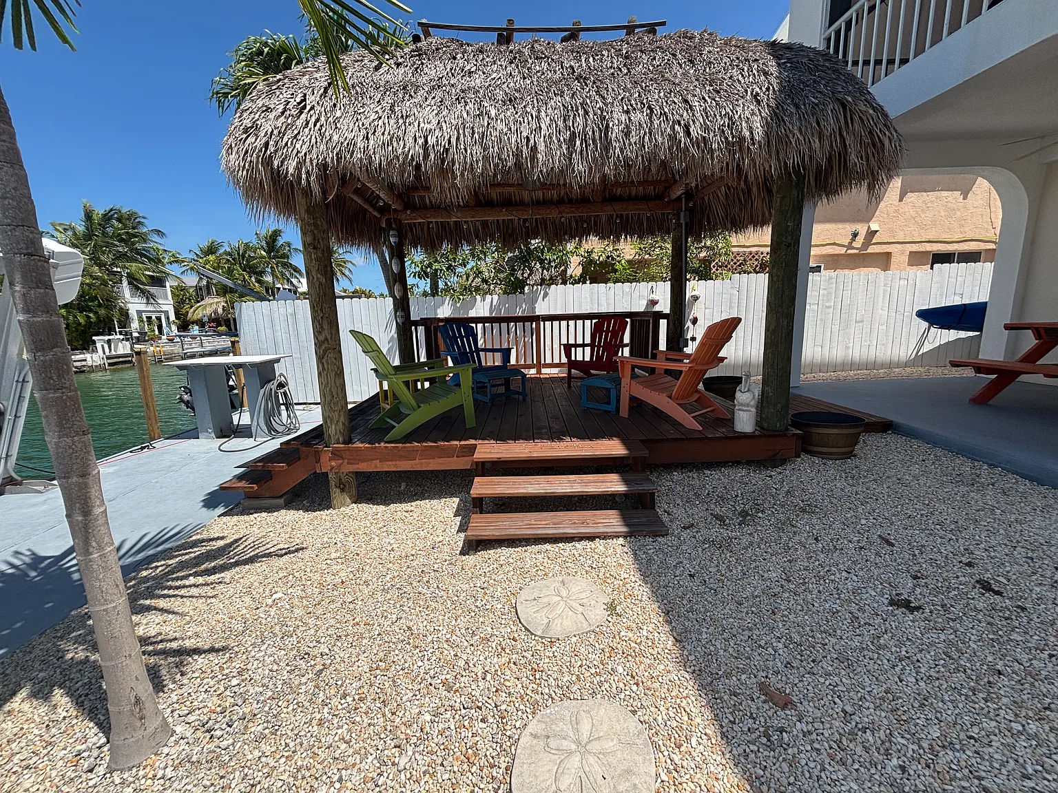 4 bed, 1358 sqft, $7,800 — Photo 3