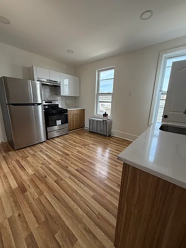 124 President St #6 Photo 1