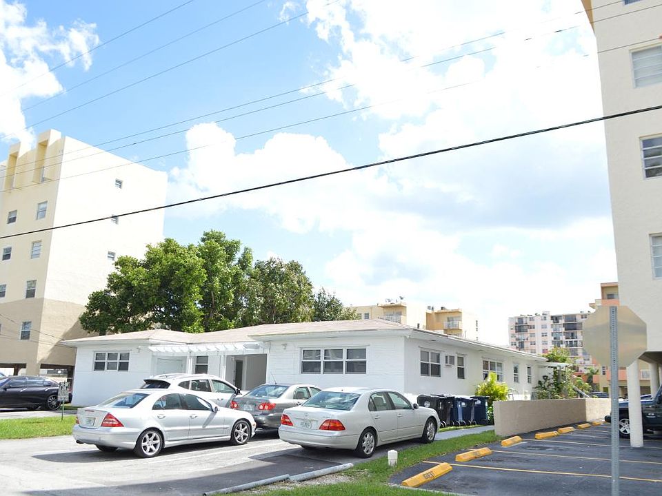 FRONT PARKING