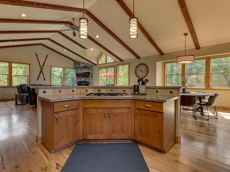 4435 Snow Flower Rd — Photo 8