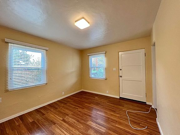 4th image of 1404-1410 3rd St