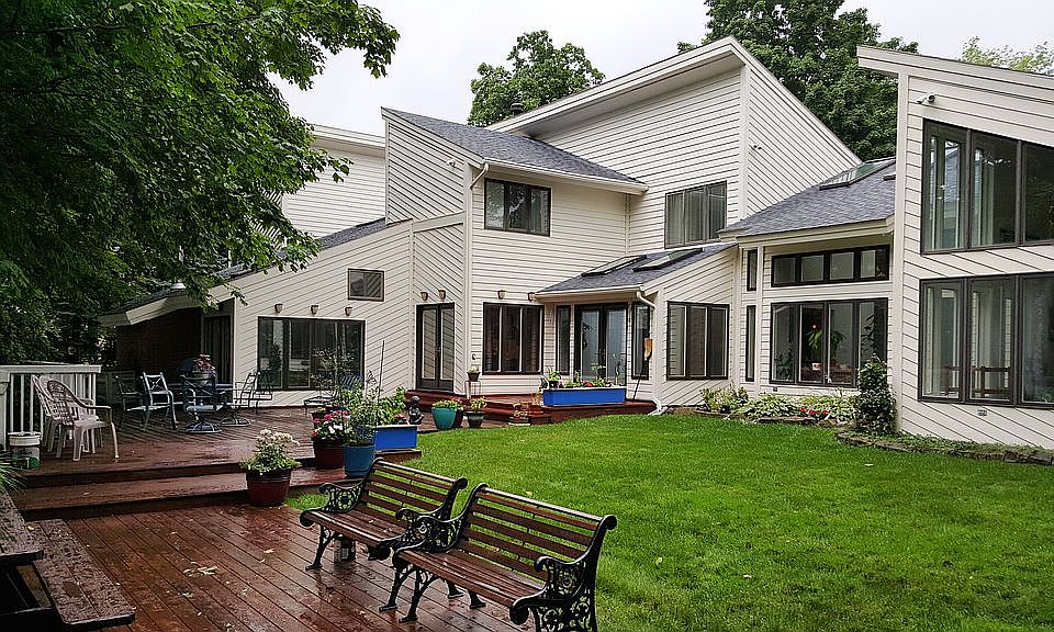 369 Lakeview Dr, WV 26508 Zillow