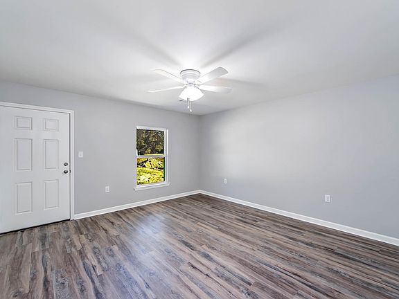 5th image of 1300 Lafourche Dr #302