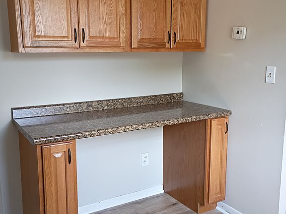 4th image of 9251 Jordan Dr
