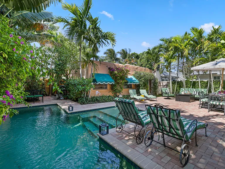 325 Greymon Dr — Photo 47