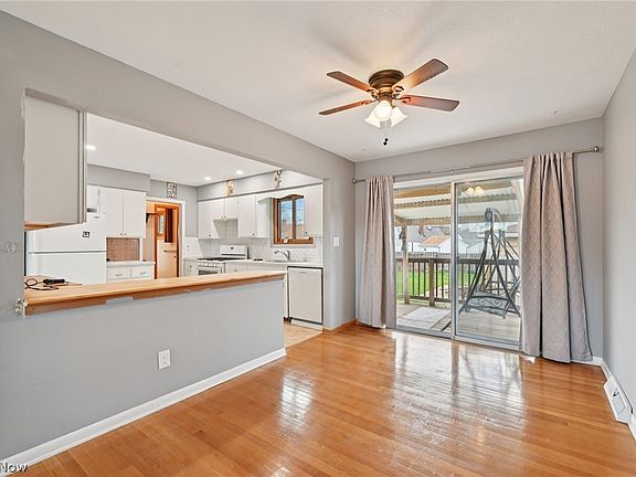 5th image of 6157 Roanoke Cir