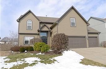 1st image of 1316 Honeysuckle Dr