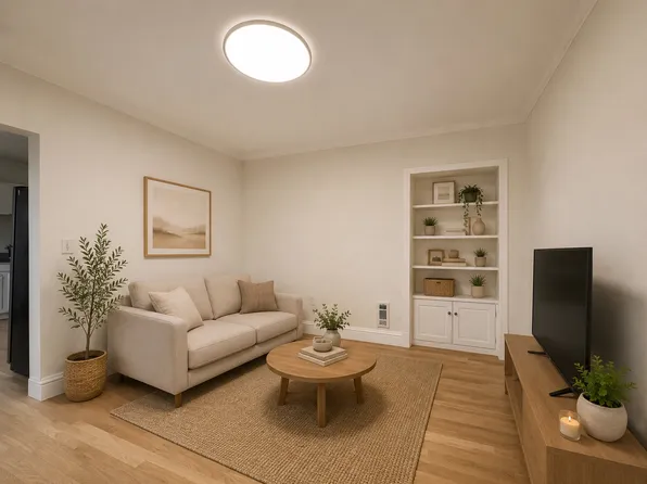 94 Cushing St Unit 3, Waltham, MA 02453