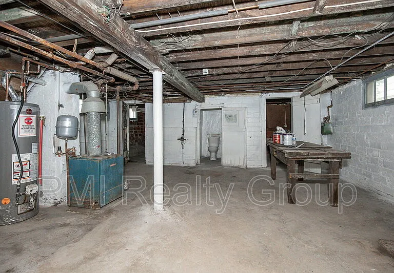 888 Evangeline Rd — Photo 28