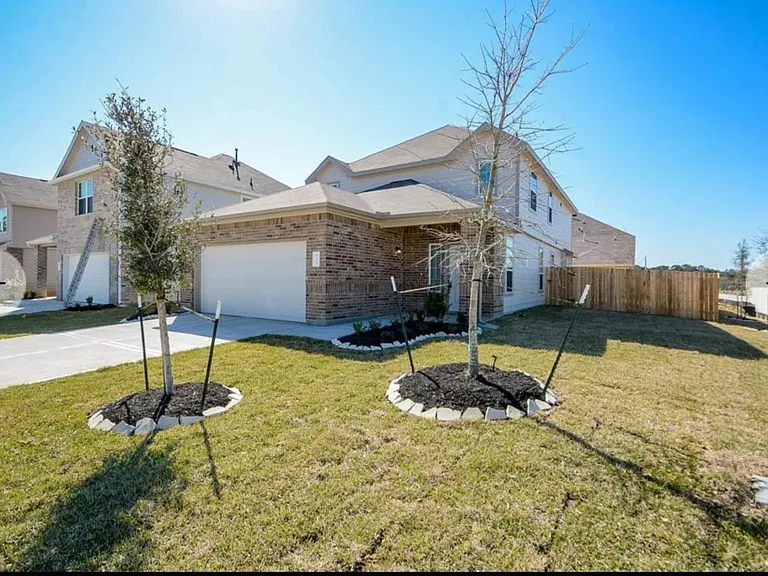 4335 Rosemary Ln — Photo 1