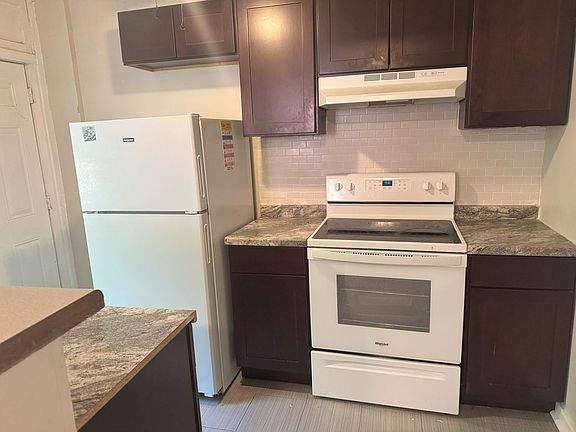 4th image of 2617 3rd Ave
