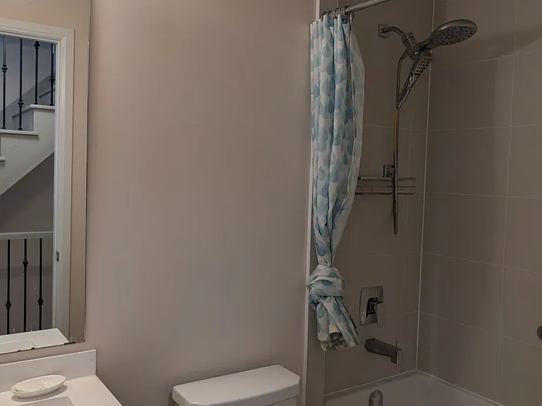 1050 Portage Pkwy #38 — Photo 13