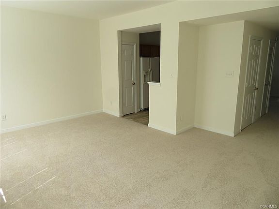 4th image of 8603 Millstream Dr
