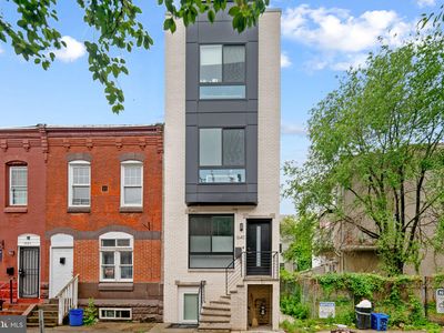1640 Edgley St, Philadelphia, PA, 19121