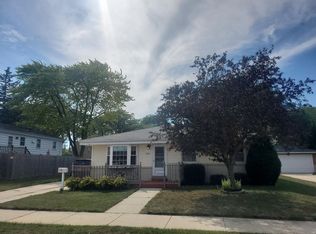 4036 La Salle St, Racine, WI 53402