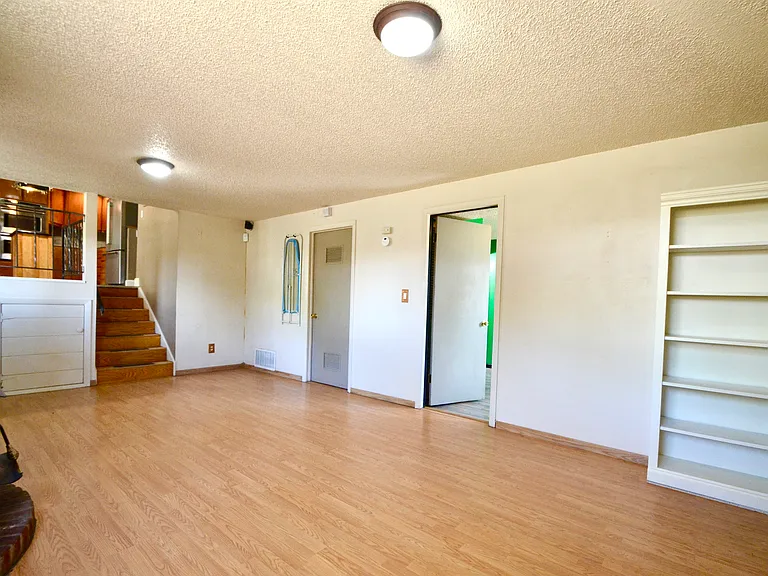 3004 Mission St — Photo 18