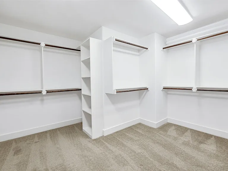 13412 Preston Cliff Ct — Photo 27
