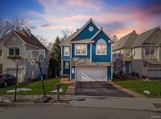 192 Benefield Blvd, Peekskill, NY 10566