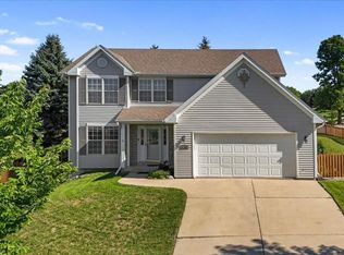 1136 Garfield LANE, Hartford, WI 53027