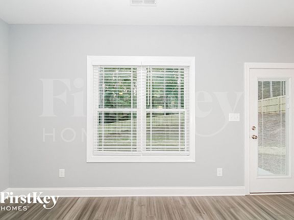 3rd image of 151 Kanah Dr