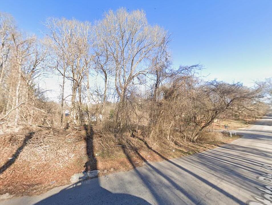 2nd image of 0 W Madison St