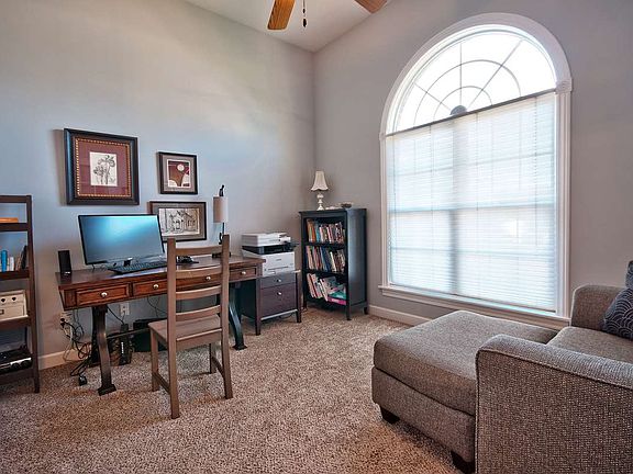 4th image of 57646 Fall Creek Ct