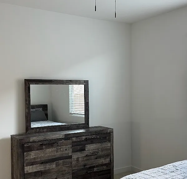 9526 W Avalon Dr — Photo 8