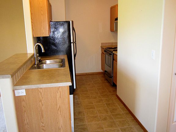 Kitchen - Stainless Appl.