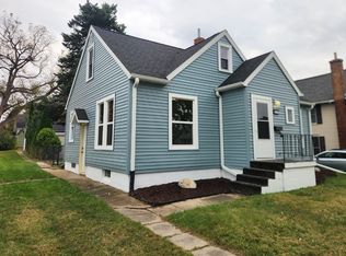 975 6th St, Marion, IA 52302